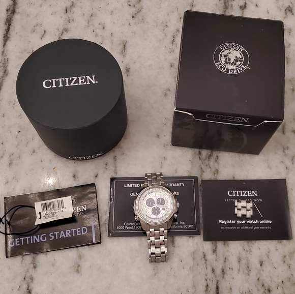 Citizen Eco-Drive Stainless Steel Watch - Picture 6 of 8